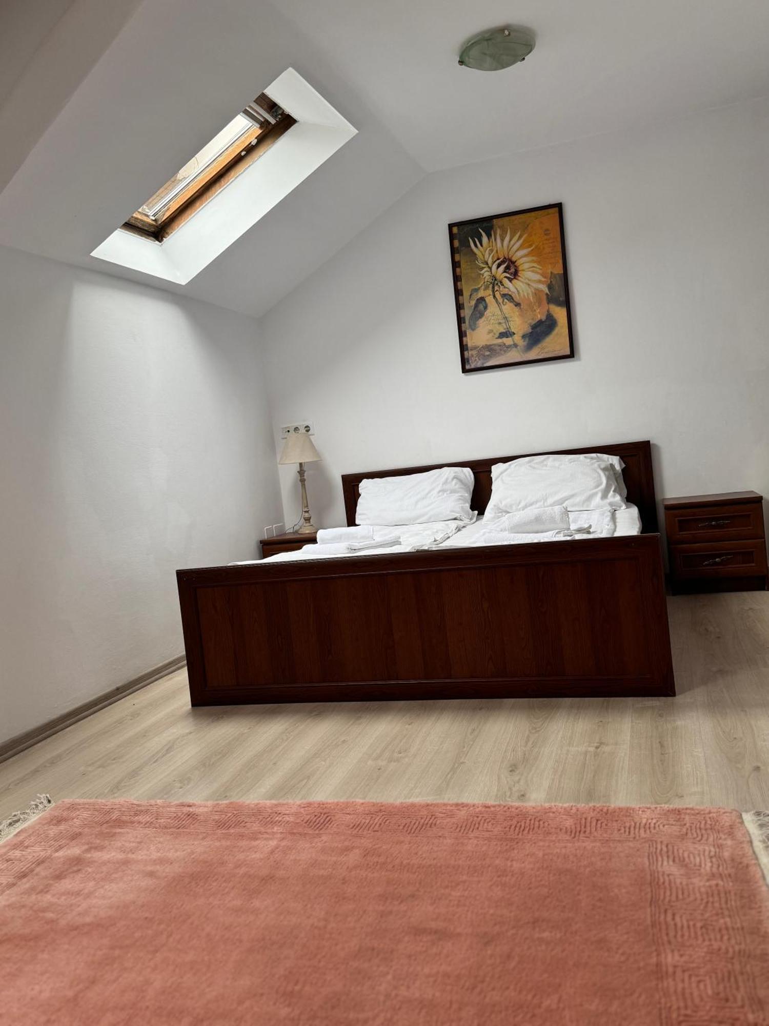 Complex Select Hotel Medias Bagian luar foto