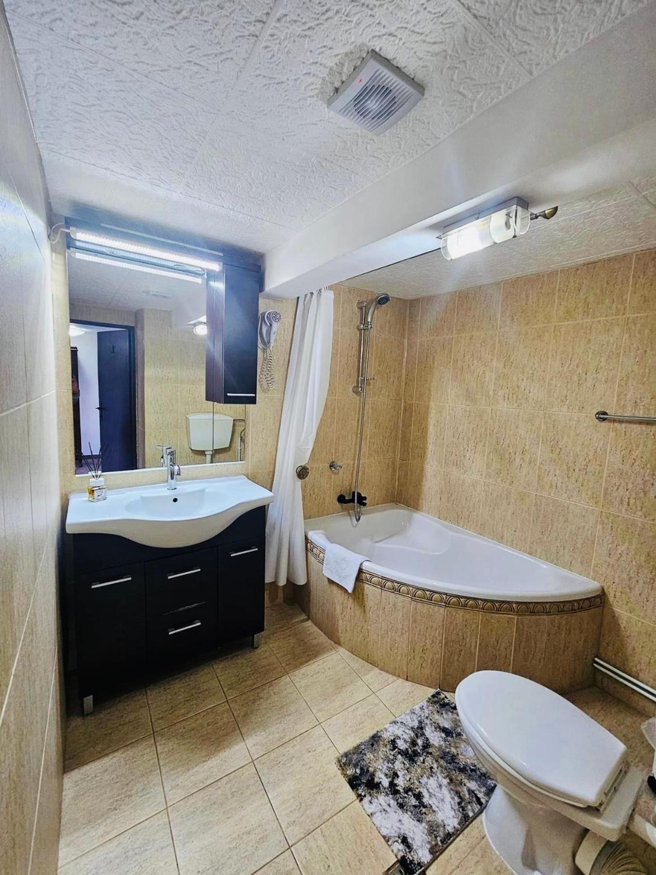 Complex Select Hotel Medias Bagian luar foto