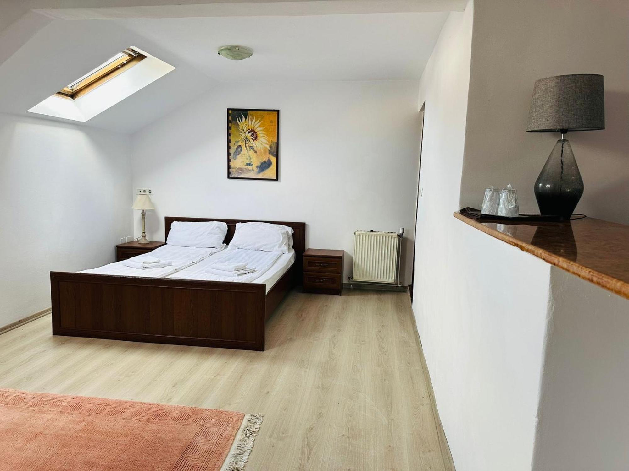 Complex Select Hotel Medias Bagian luar foto