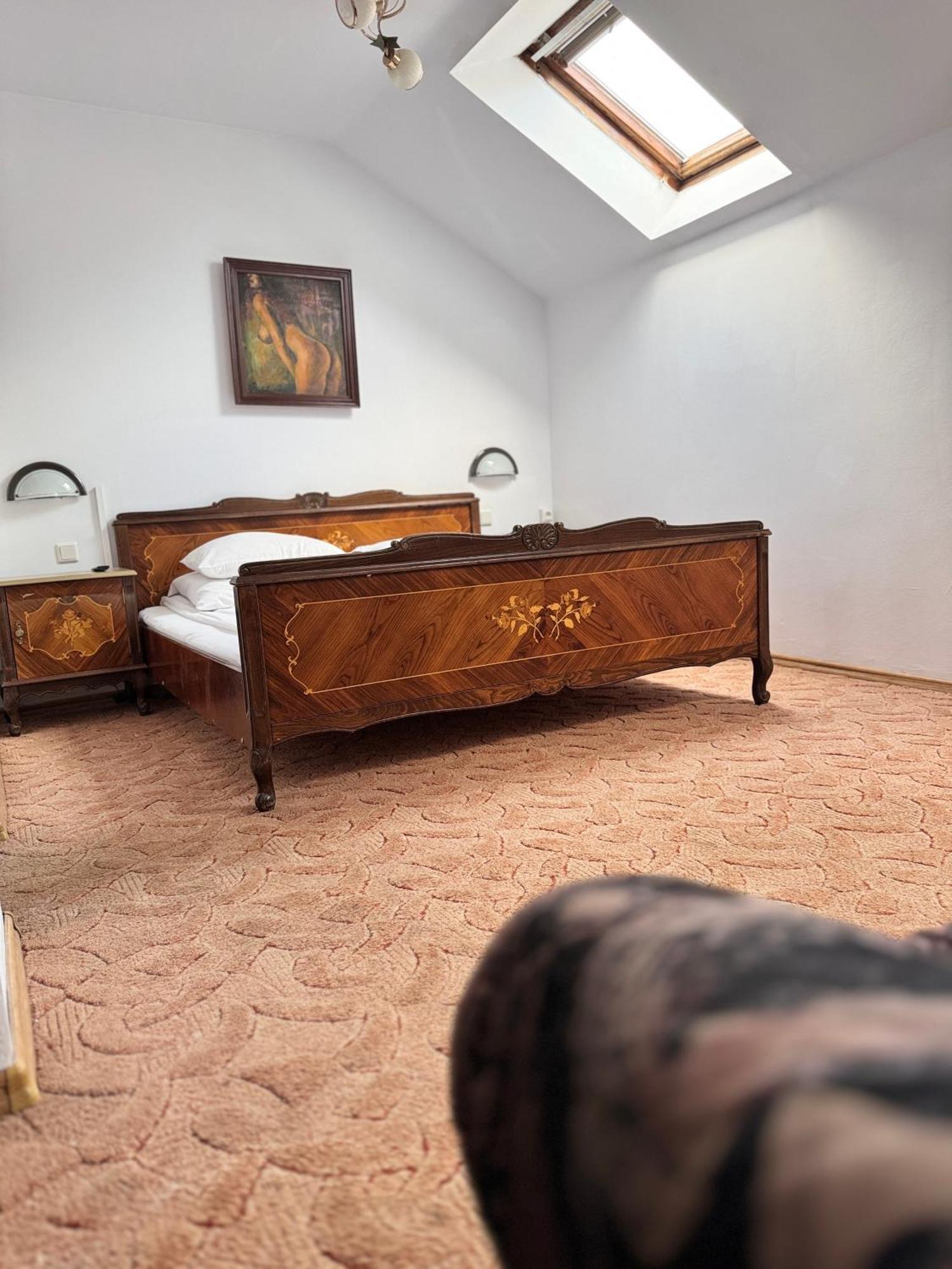 Complex Select Hotel Medias Bagian luar foto